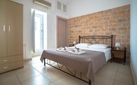 Apartments Zaranis